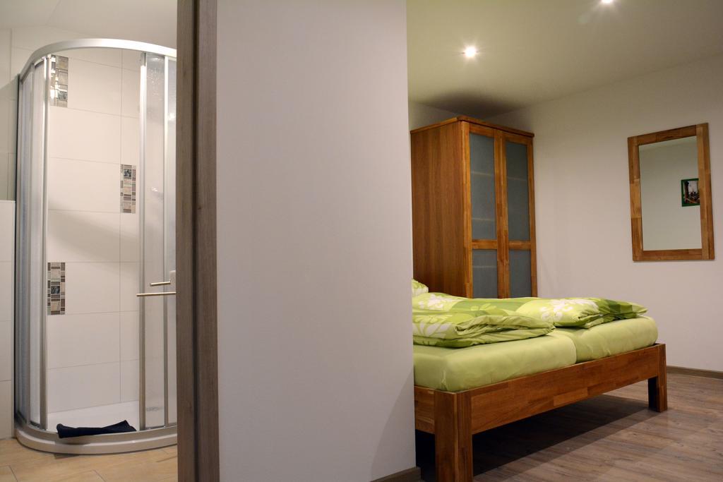 Pension Zum Hirsch Goda Room photo