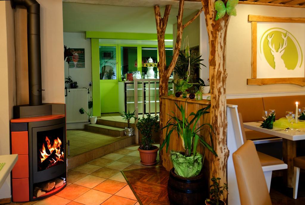Pension Zum Hirsch Goda Exterior photo
