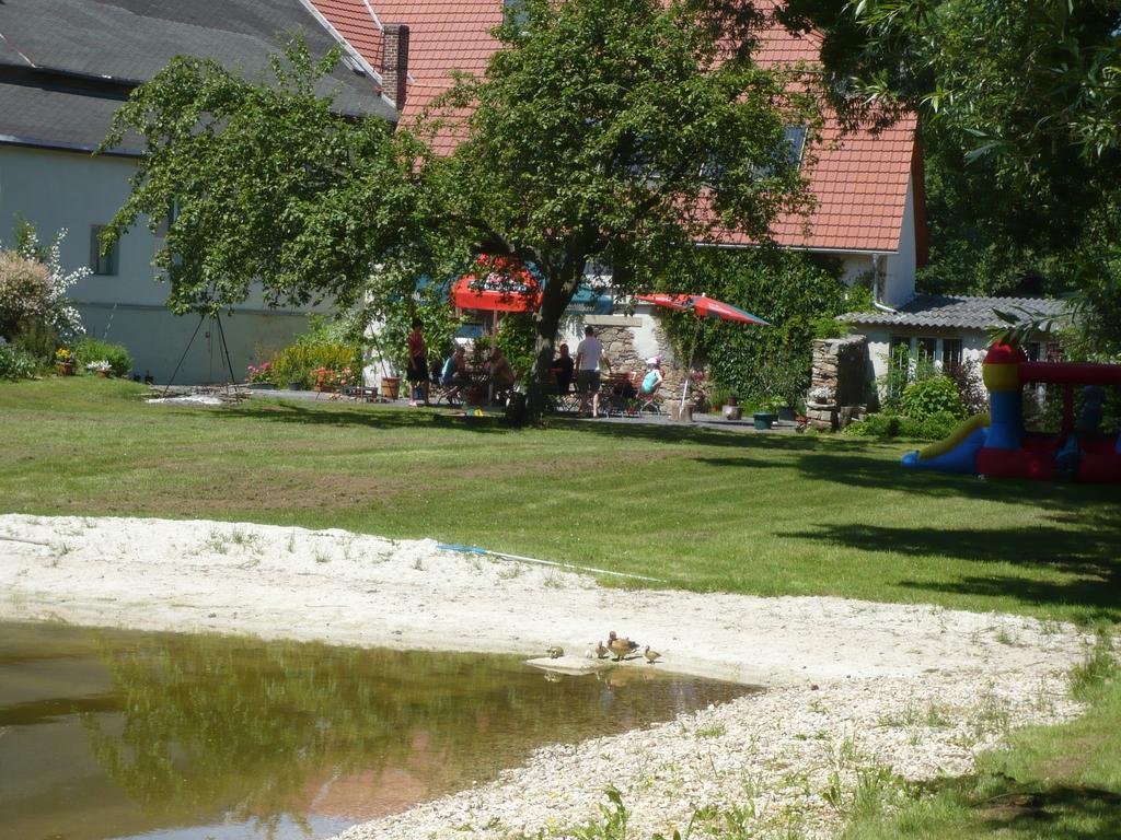 Pension Zum Hirsch Goda Exterior photo